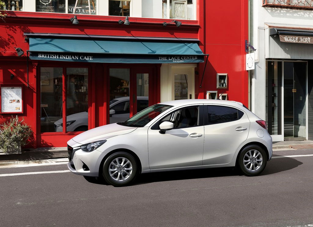 Mazda 2 Sports XD AT มาสด้า ปี 2014 : ภาพที่ 2