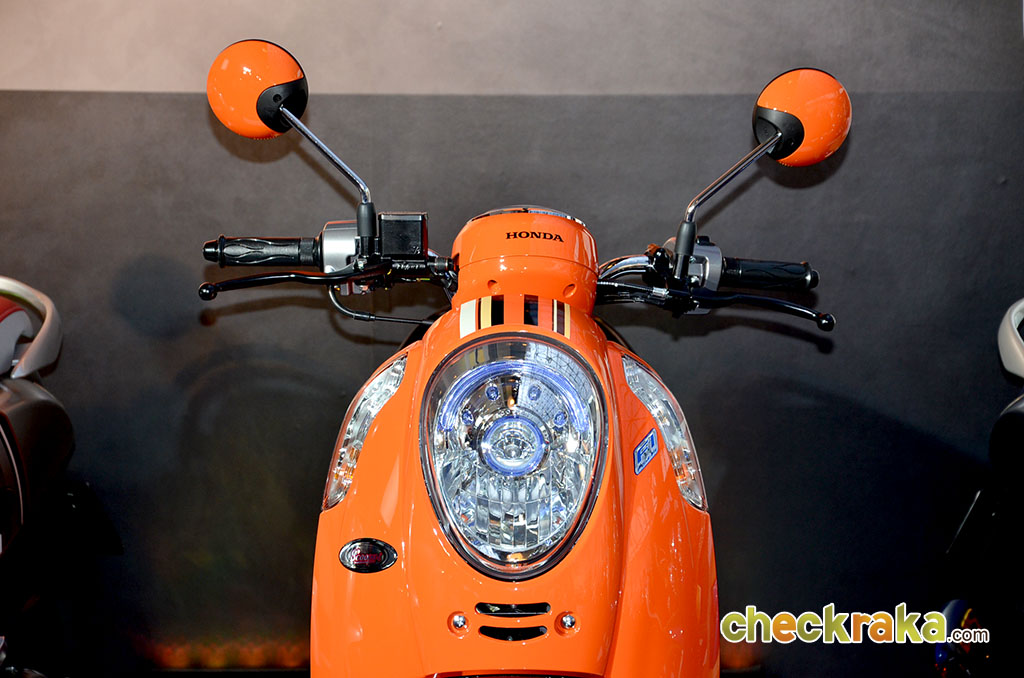Honda Scoopy i Club 12 ฮอนด้า สกู้ปปี้ไอ ปี 2014 : ภาพที่ 13