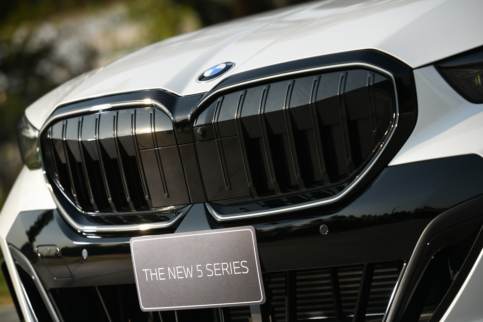 BMW Series 5 520d M Sport Pro บีเอ็มดับเบิลยู ซีรีส์5 ปี 2024 : ภาพที่ 3