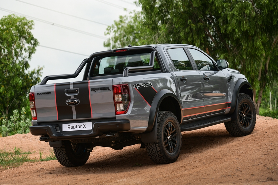 Ford Ranger Double Cab 2.0L Bi-Turbo Raptor X 4X4 10AT ฟอร์ด เรนเจอร์ ปี 2021 : ภาพที่ 2