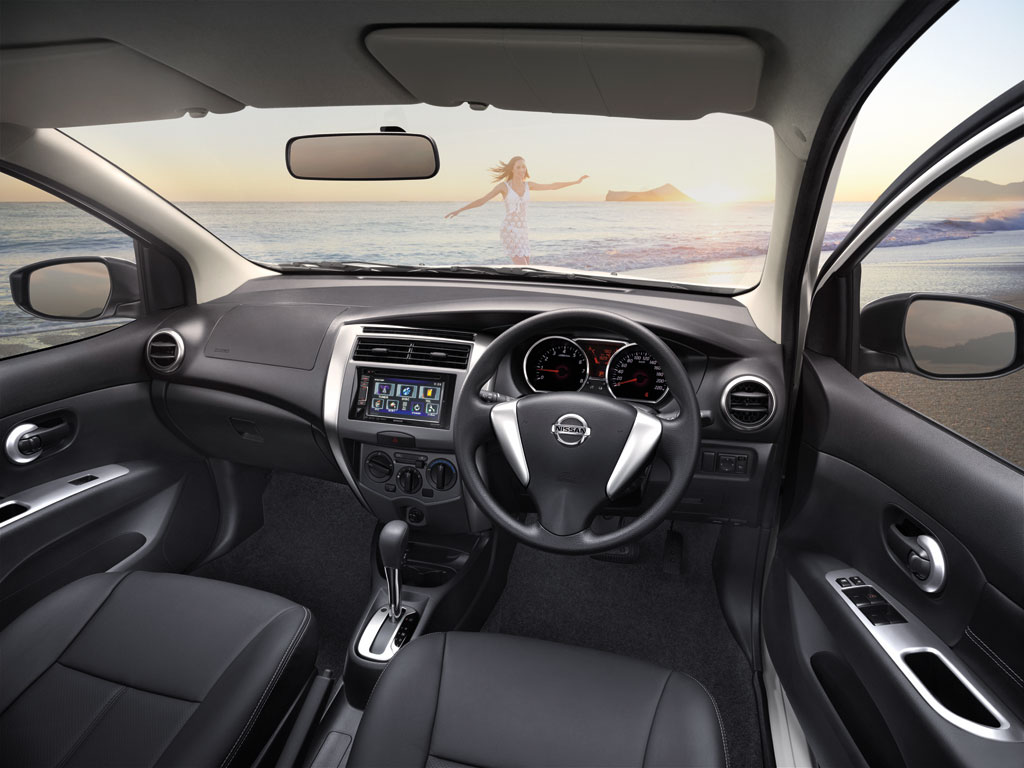 Nissan Livina 1.6 V CVT นิสสัน ลิวิน่า ปี 2014 : ภาพที่ 8