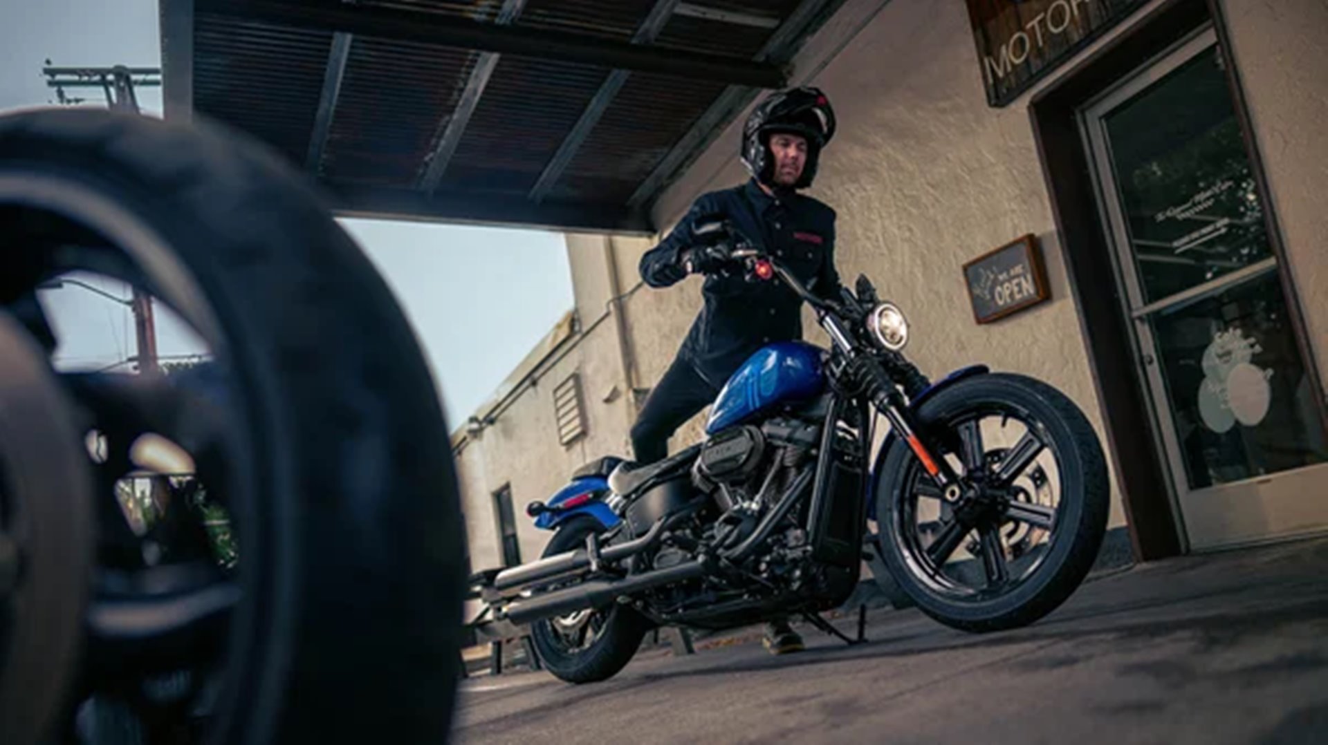 Harley-Davidson Softail Street Bob 114 ฮาร์ลีย์-เดวิดสัน ซอฟเทล ปี 2024 : ภาพที่ 4