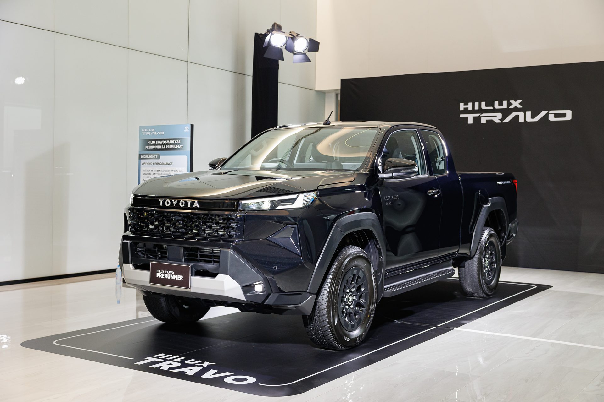 Toyota Hilux Travo Smart Cab Prerunner 2.8 Smart MT โตโยต้า ไฮลักซ์ ทราโว ปี 2025 : ภาพที่ 1