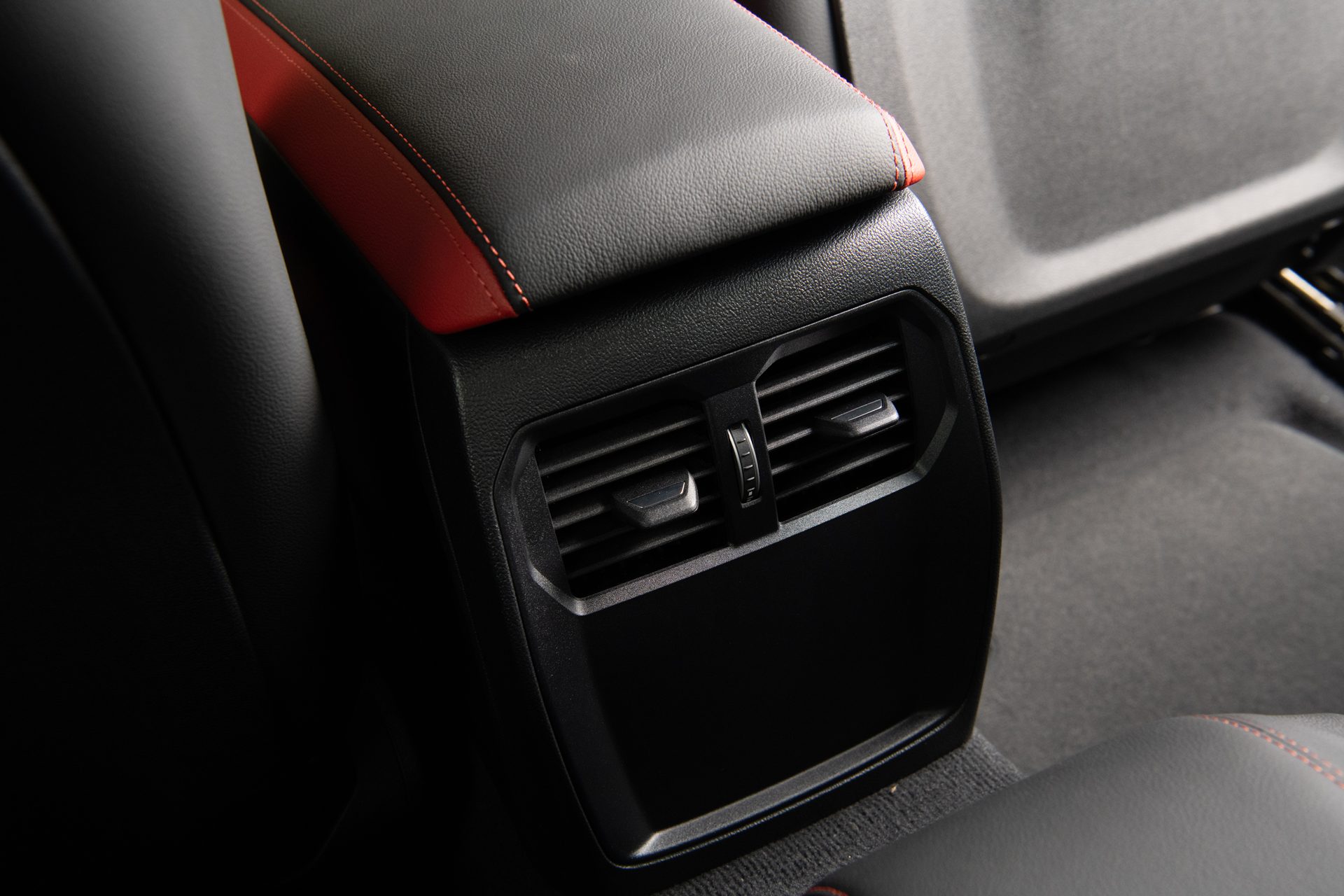 BMW Series 4 430i Convertible M Sport บีเอ็มดับเบิลยู ซีรีส์ 4 ปี 2025 : ภาพที่ 14