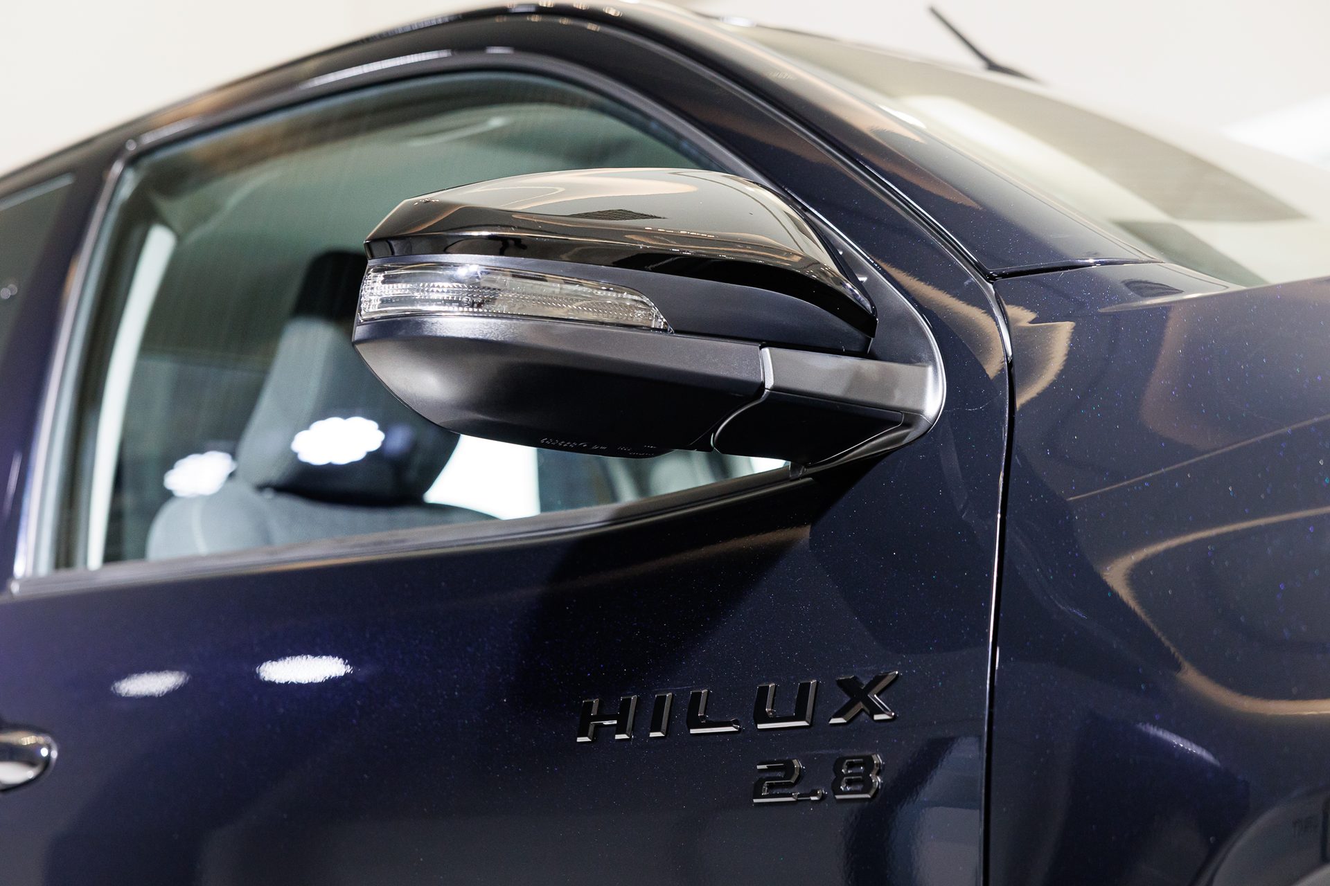 Toyota Hilux Travo Smart Cab Prerunner 2.8 Smart MT โตโยต้า ไฮลักซ์ ทราโว ปี 2025 : ภาพที่ 5