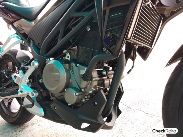 CF Moto 250 NK ABS ซีเอฟโมโต 250เอ็นเค ปี 2018 : ภาพที่ 8