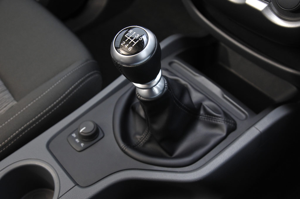 Ford Ranger Open-Cab 2.2 XLS 6MT ฟอร์ด เรนเจอร์ ปี 2011 : ภาพที่ 5