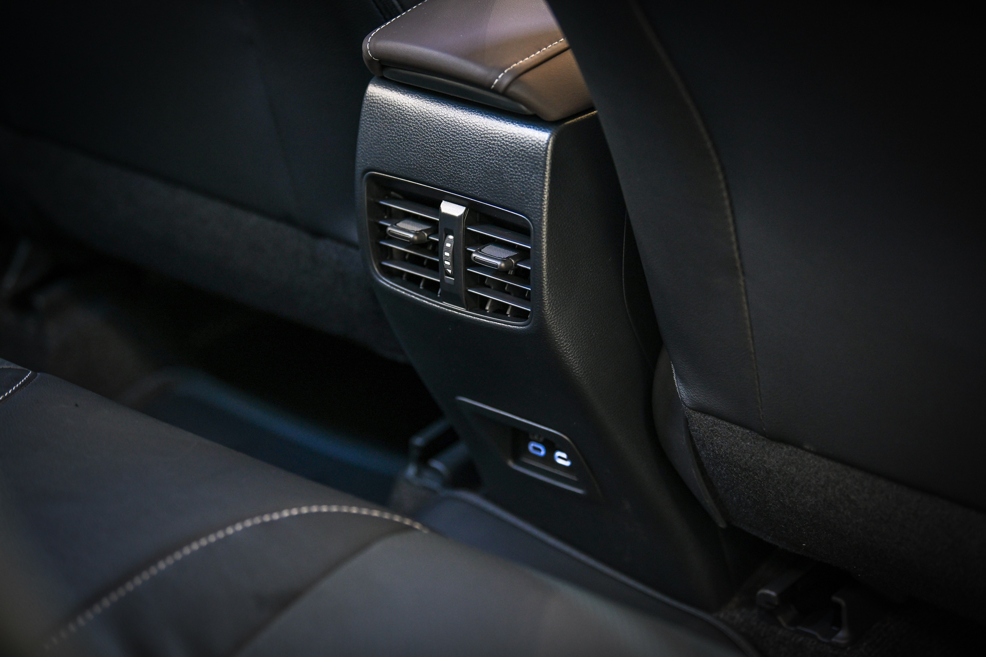 Toyota Corolla Cross HEV Smart โตโยต้า ปี 2026 : ภาพที่ 13