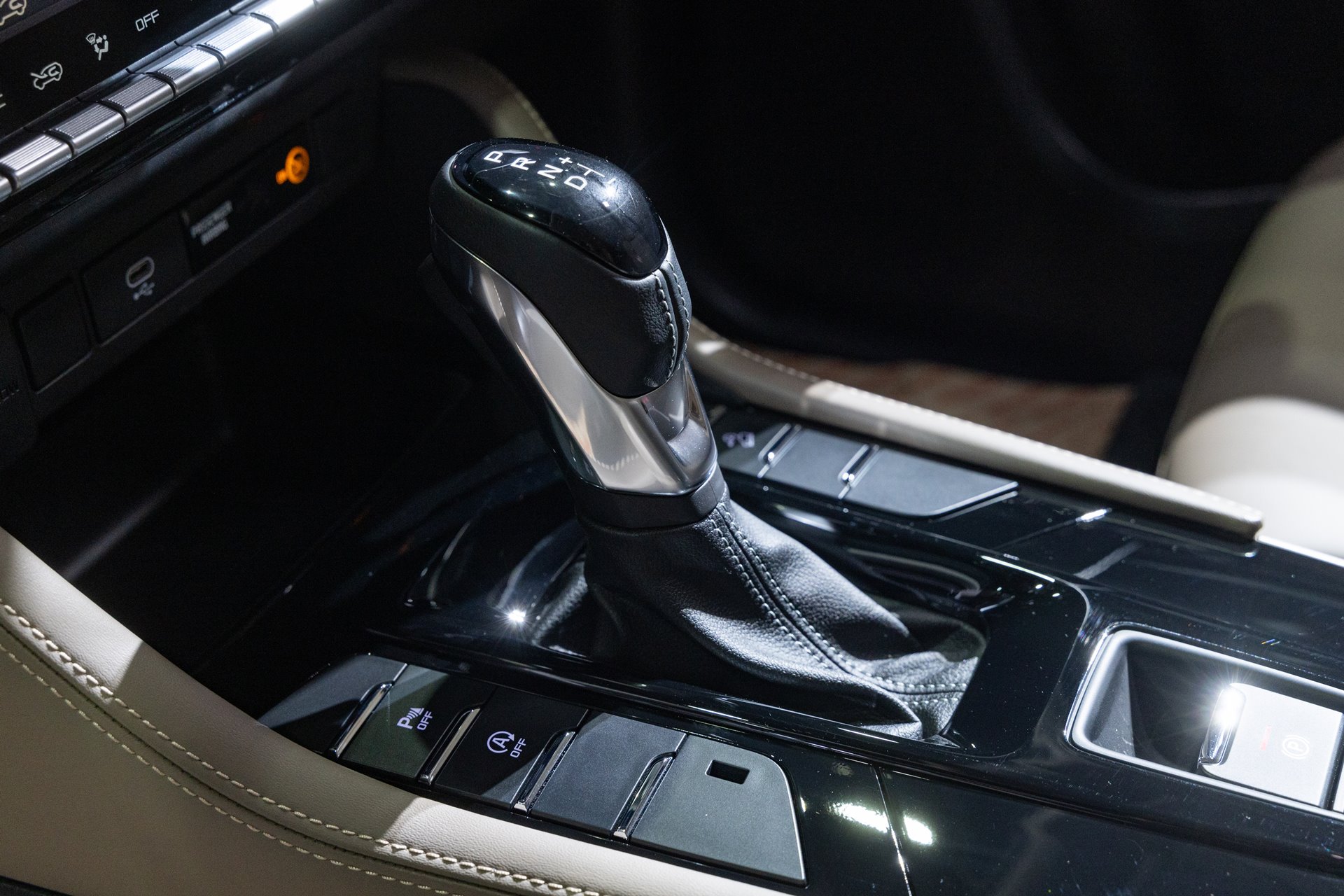 Isuzu MU-X 4x2 2.2 Ultimate A/T อีซูซุ ปี 2024 : ภาพที่ 9