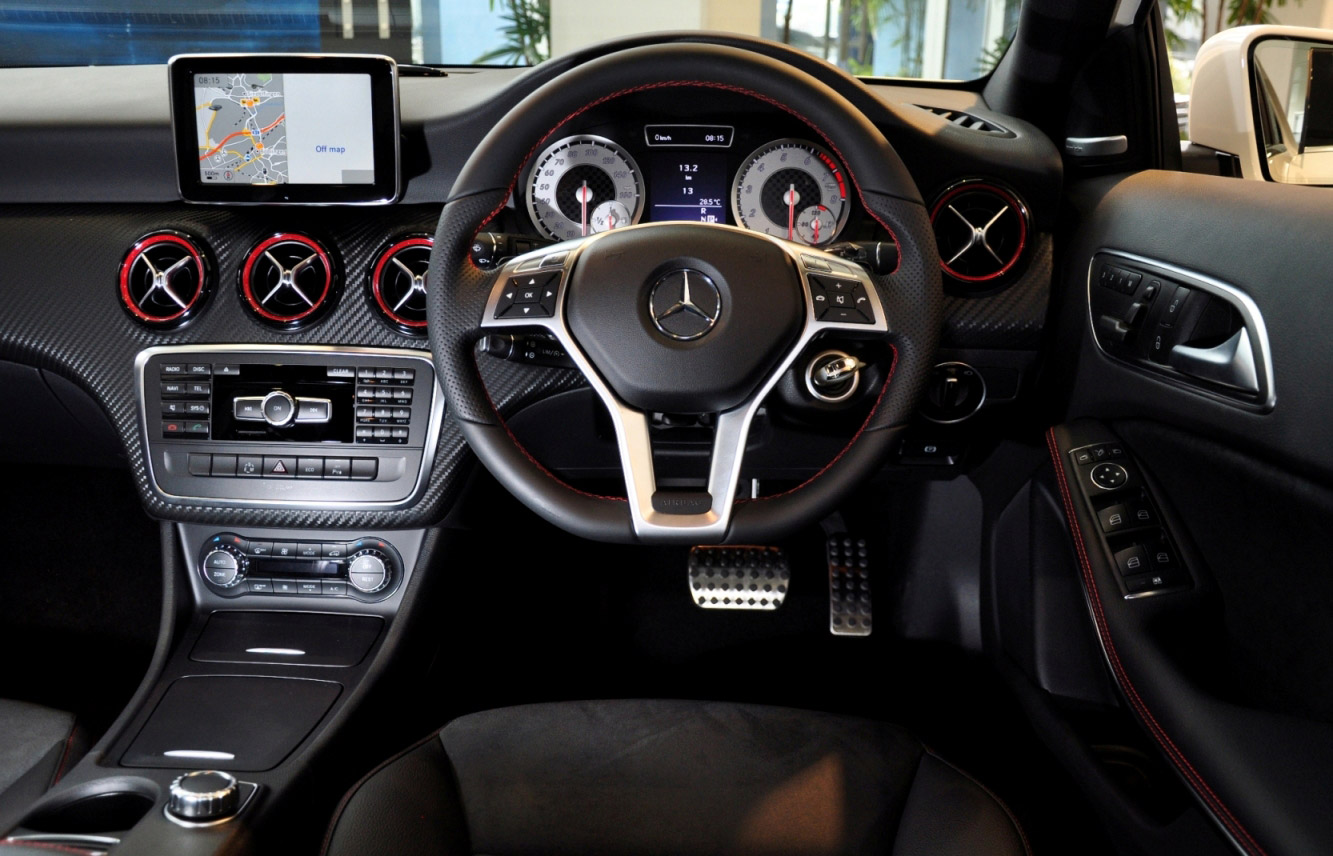 Mercedes-benz A-Class A 250 AMG Sport เมอร์เซเดส-เบนซ์ เอ-คลาส ปี 2012 : ภาพที่ 4