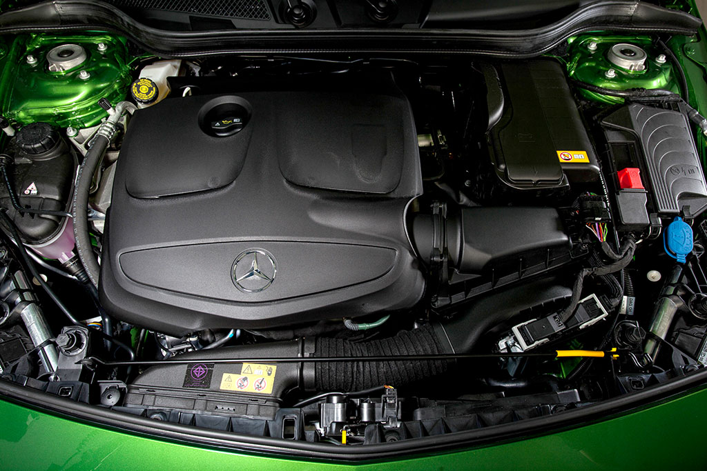 Mercedes-benz A-Class A 180 Urban เมอร์เซเดส-เบนซ์ เอ-คลาส ปี 2015 : ภาพที่ 10