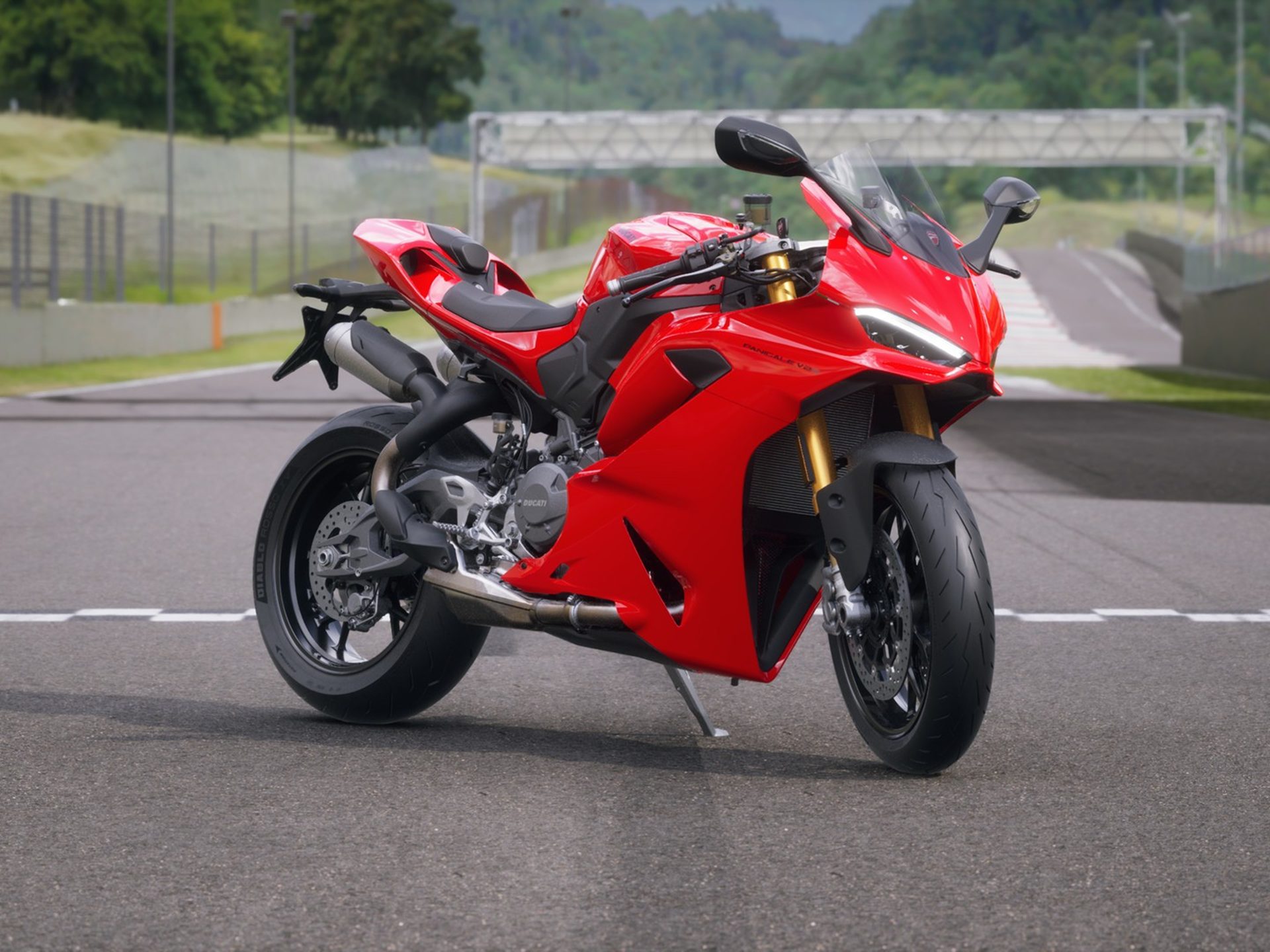 Ducati Panigale V2S ดูคาติ ปี 2025 : ภาพที่ 1