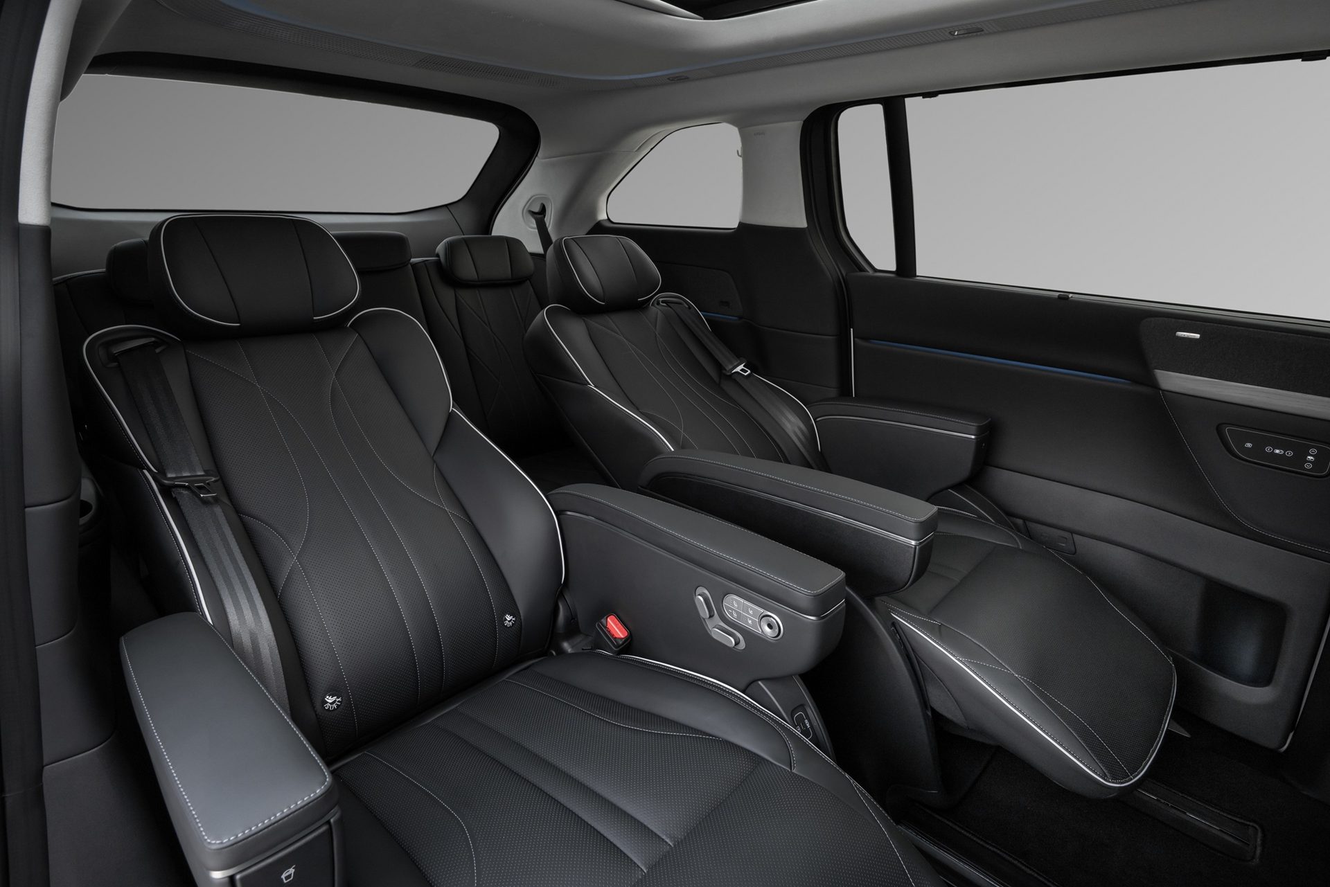 Xpeng X9 Premium เอ็กซ์เผิง ปี 2025 : ภาพที่ 9