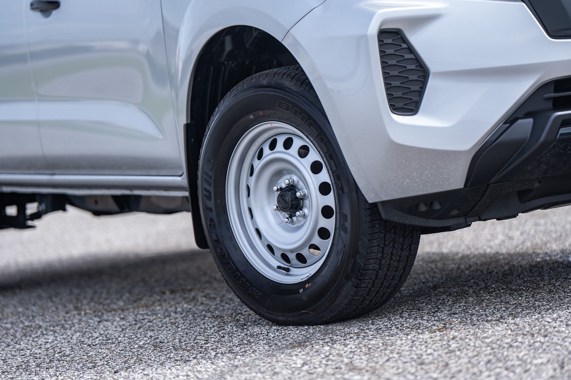 Nissan Navara Double Cab CALIBRE SL 7AT นิสสัน นาวาร่า ปี 2025 : ภาพที่ 3