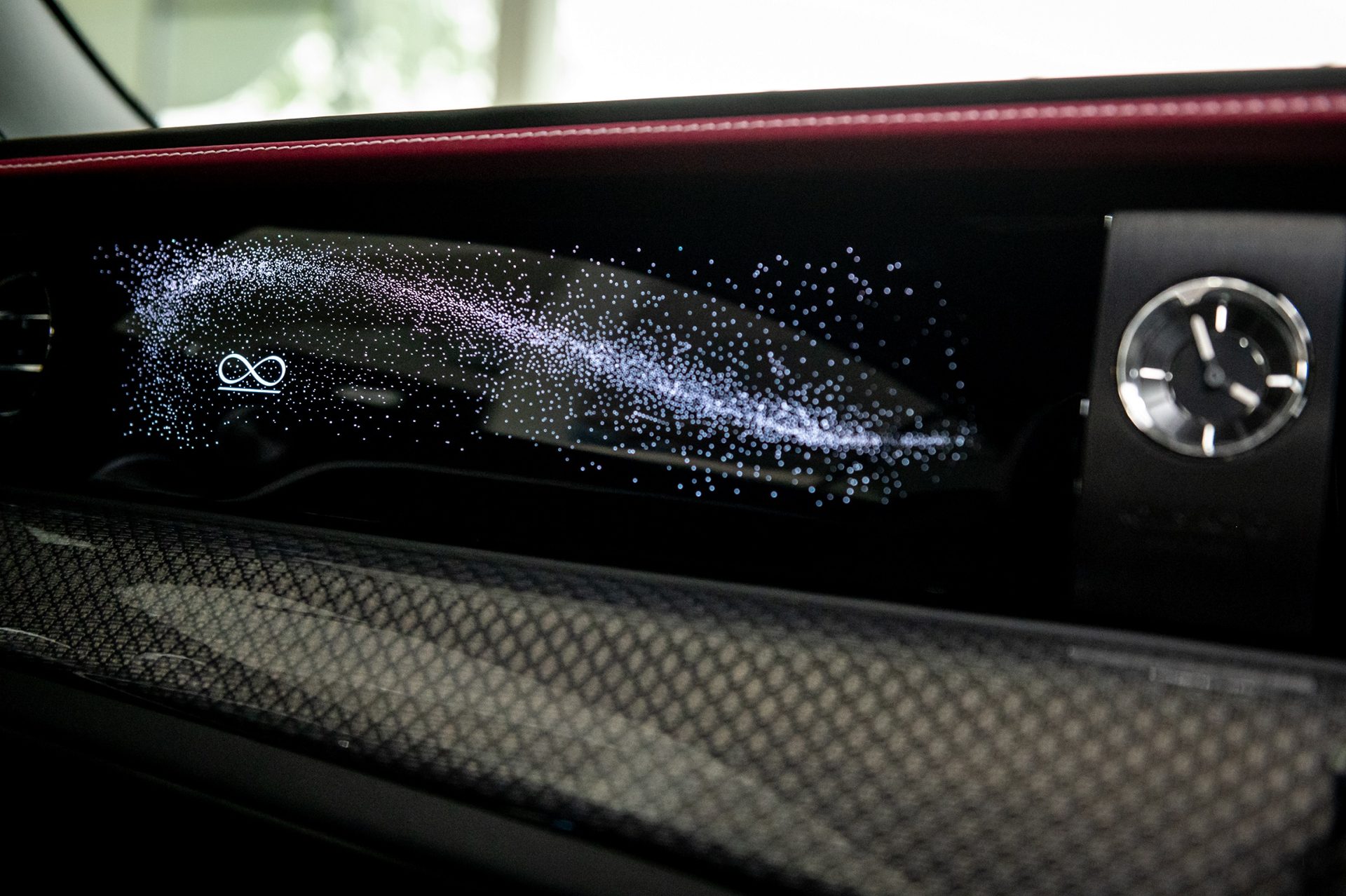 Rolls-Royce Black Badge Spectre โรลส์-รอยซ์ ปี 2025 : ภาพที่ 12