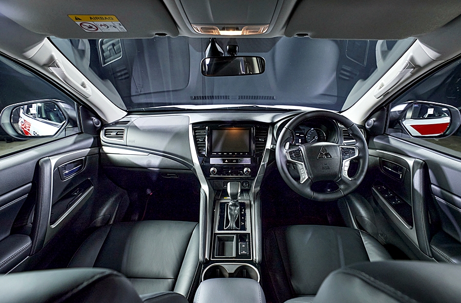 Mitsubishi Pajero Sport RALLIART มิตซูบิชิ ปาเจโร่ สปอร์ต ปี 2022 : ภาพที่ 10