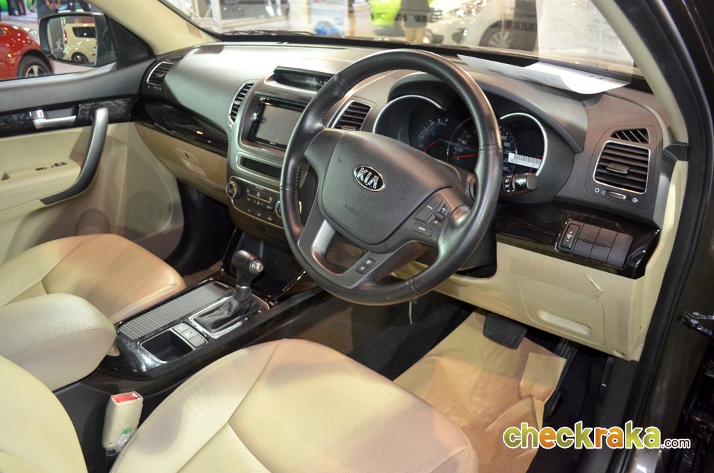 KIA Sorento 2.2 VGT CRDi เกีย โซเรนโต้ ปี 2013 : ภาพที่ 9