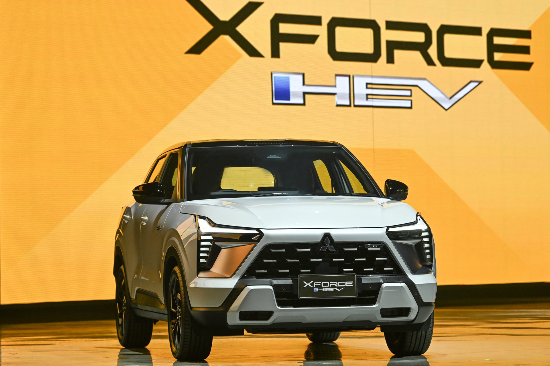 Mitsubishi Xforce HEV Ultimate มิตซูบิชิ ปี 2025 : ภาพที่ 1