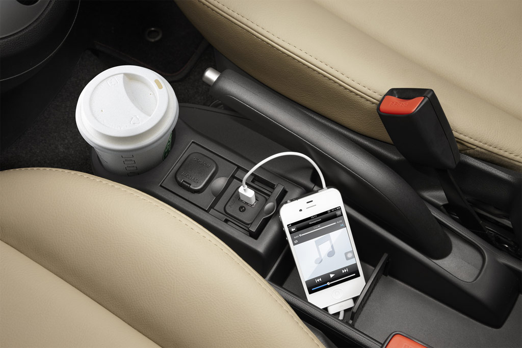 Mazda 2 Elegance Groove AT มาสด้า ปี 2012 : ภาพที่ 9