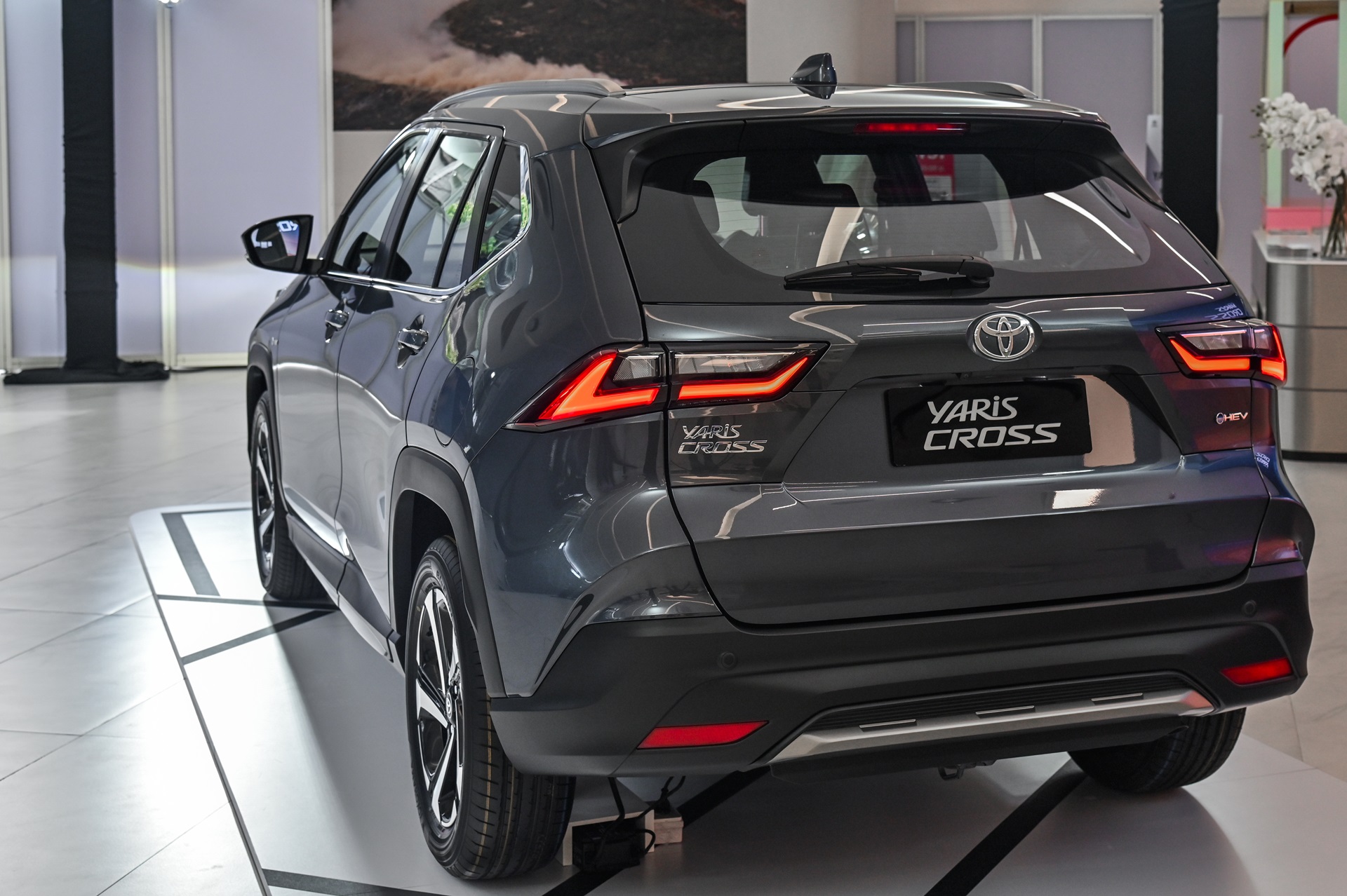 Toyota Yaris Cross HEV Smart โตโยต้า ปี 2023 : ภาพที่ 3
