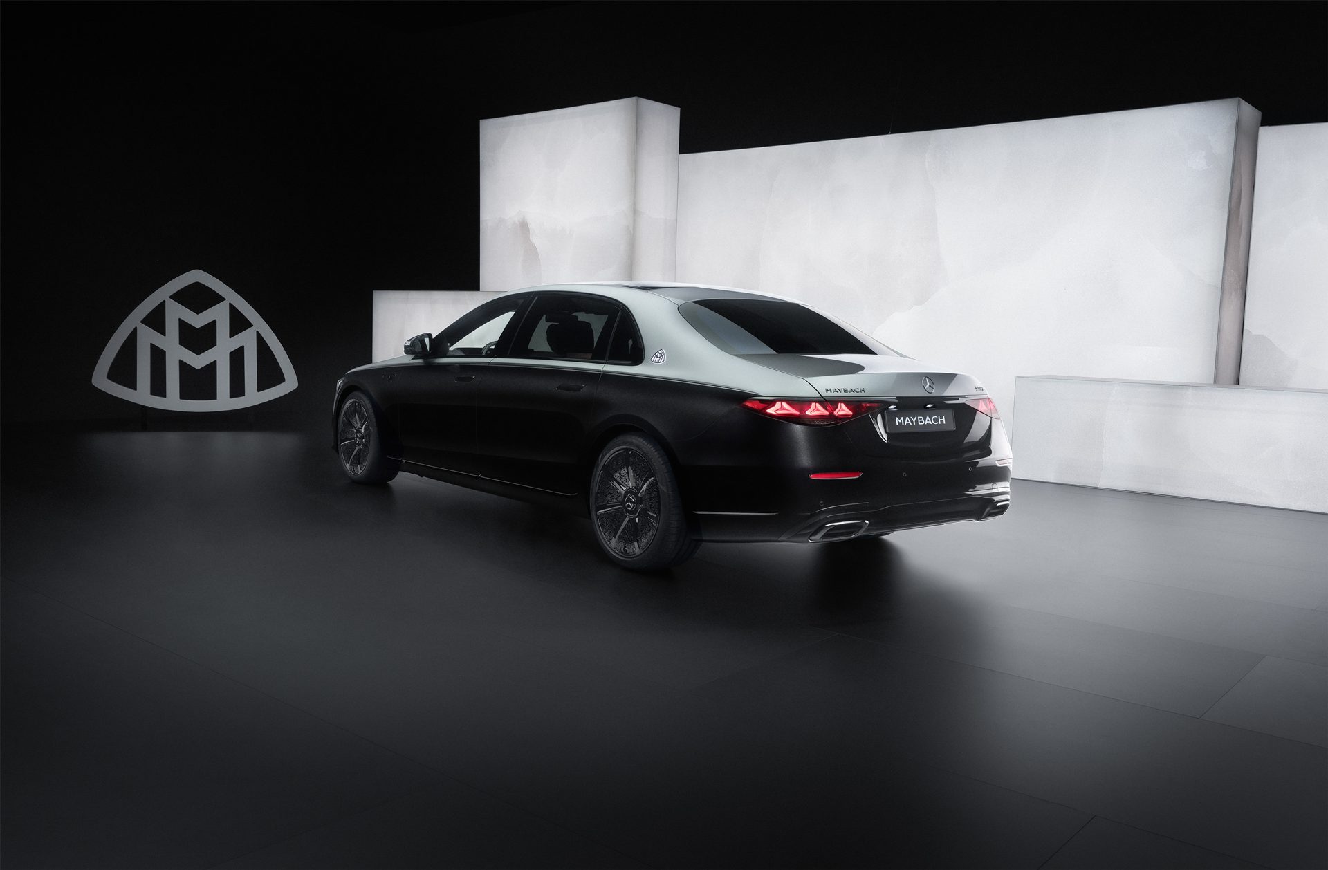 Mercedes-benz Maybach S 580 e Night Series เมอร์เซเดส-เบนซ์ ปี 2026 : ภาพที่ 3