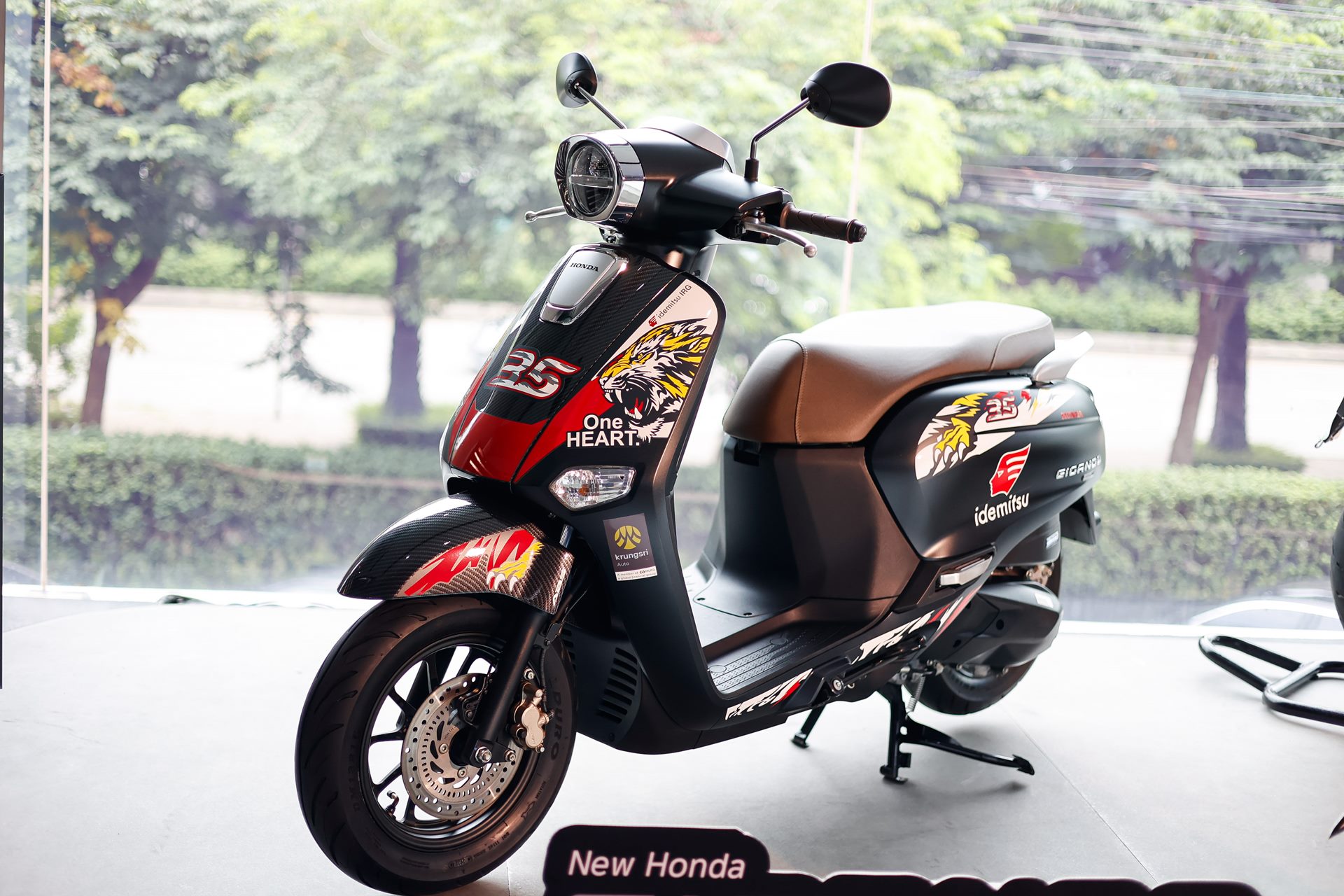 Honda Giorno+ Moto2 ThaiGP 2024 Limited Edition ฮอนด้า จีออโน่ พลัส ปี 2024 : ภาพที่ 4