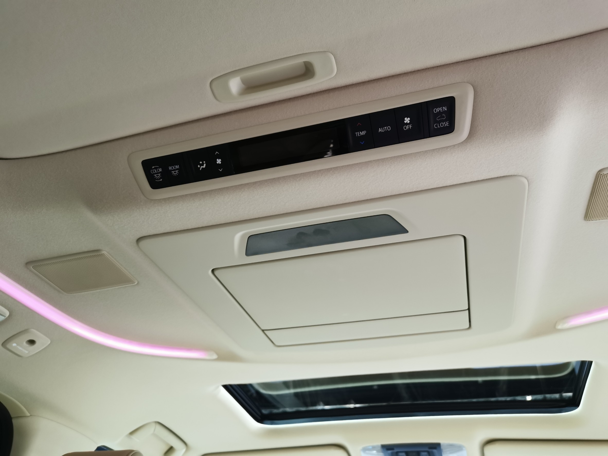 Toyota Alphard Vellfire 2.5 โตโยต้า อัลฟาร์ด ปี 2020 : ภาพที่ 12