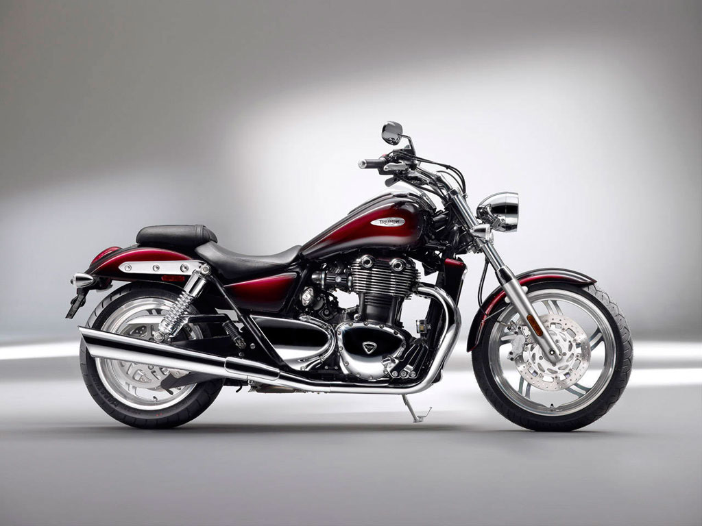 Triumph Thunderbird Storm ไทรอัมพ์ ปี 2011 : ภาพที่ 2