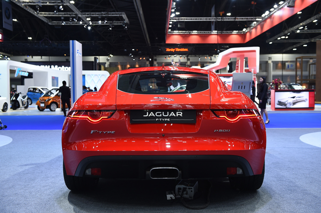 Jaguar F-Type 2.0 จากัวร์ ปี 2018 : ภาพที่ 4