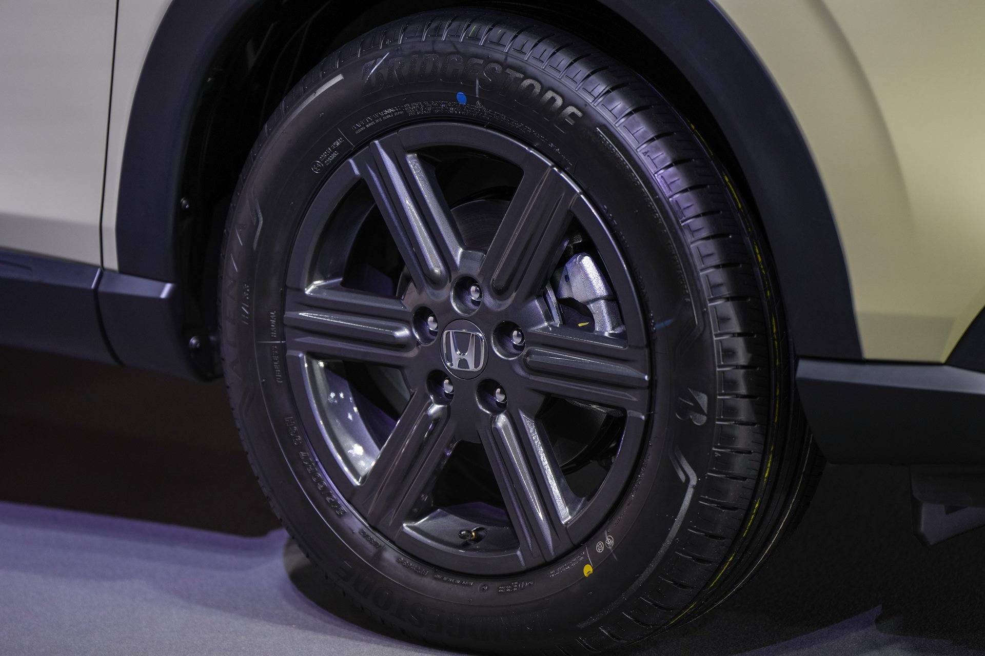 Honda HR-V e:HEV EL ฮอนด้า เอชอาร์วี ปี 2024 : ภาพที่ 6