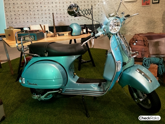 Vespa PX Touring Edition เวสป้า พีเอ็กซ์ ปี 2017 : ภาพที่ 1