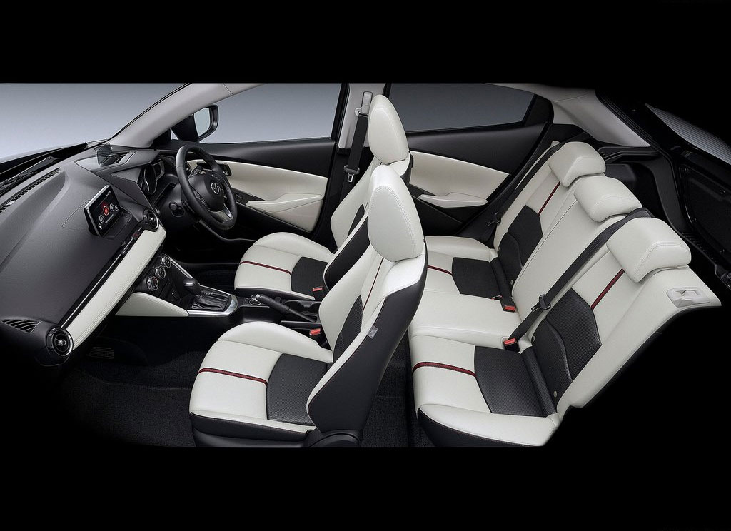 Mazda 2 Sports XD High Plus AT มาสด้า ปี 2014 : ภาพที่ 6