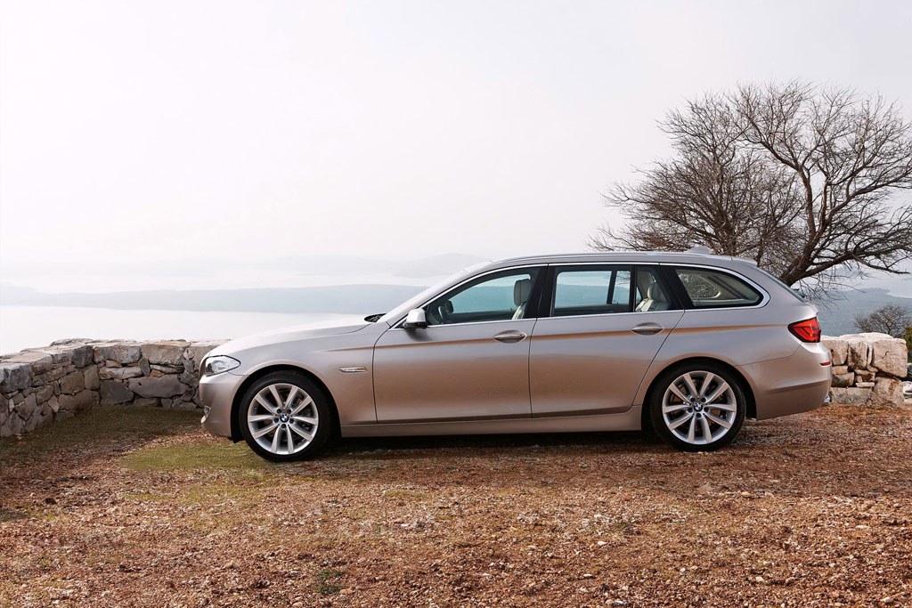 BMW Series 5 520d Touring Sport บีเอ็มดับเบิลยู ซีรีส์5 ปี 2011 : ภาพที่ 6