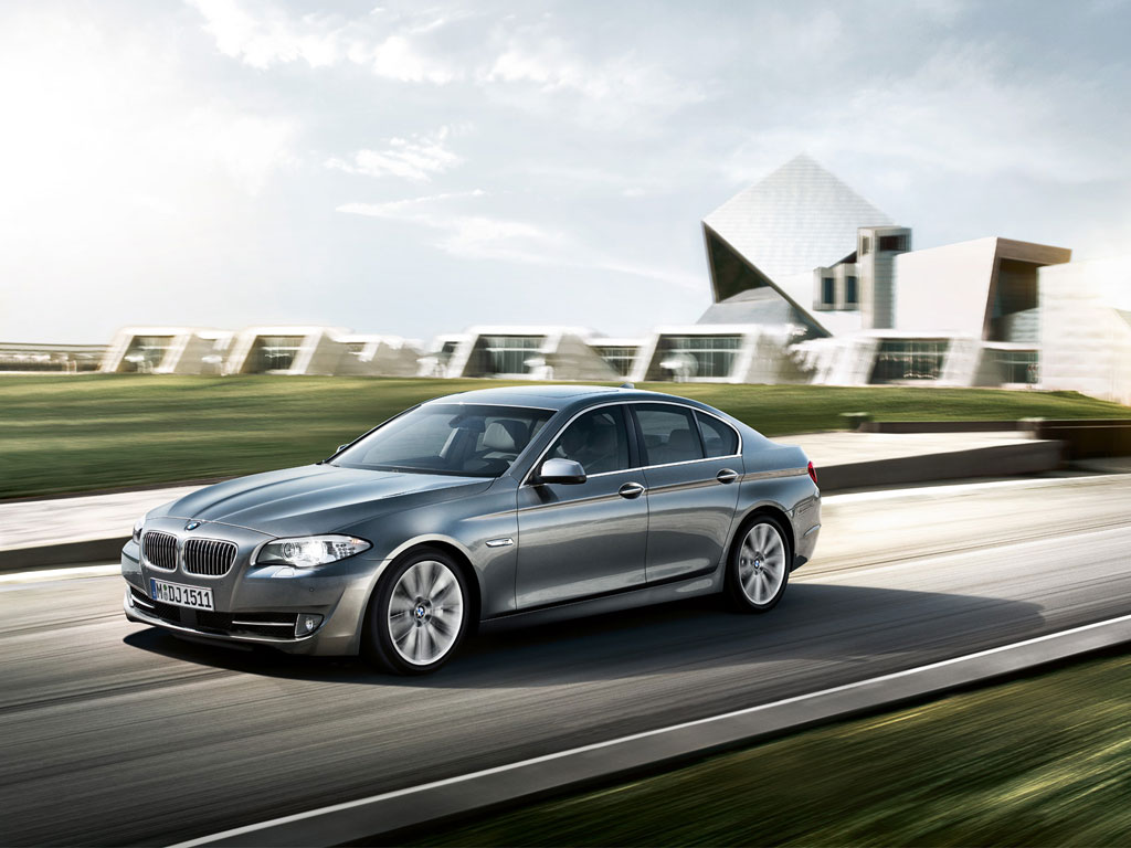 BMW Series 5 523i บีเอ็มดับเบิลยู ซีรีส์5 ปี 2010 : ภาพที่ 2