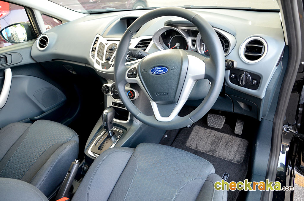 Ford Fiesta 4Dr 1.6 Sport+ PowerShift ฟอร์ด เฟียสต้า ปี 2013 : ภาพที่ 12