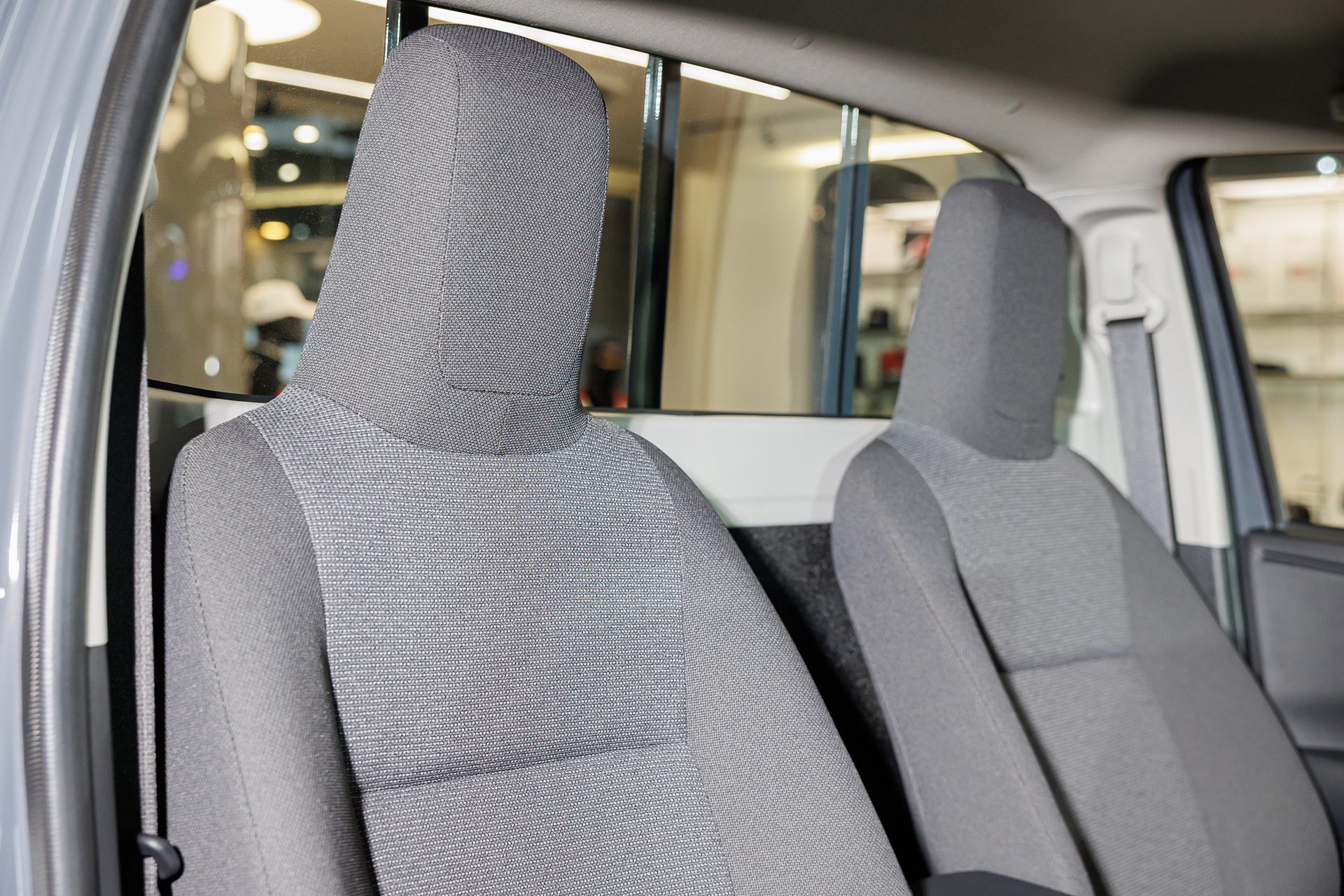 Toyota Hilux Travo Standard Cab 4TREX 2.8 AT โตโยต้า ไฮลักซ์ ทราโว ปี 2025 : ภาพที่ 6