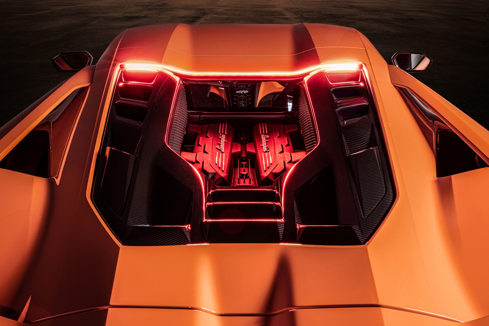 Lamborghini Revuelto V12 Plug-in Hybrid ลัมโบร์กินี ปี 2023 : ภาพที่ 4