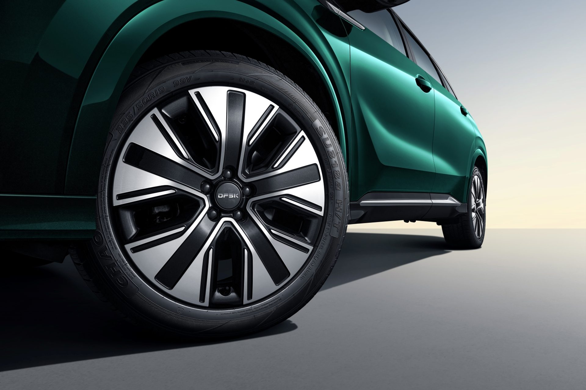 DFSK E5 Plus Smart ดีเอฟเอสเค ตงฟง มอเตอร์ส ปี 2025 : ภาพที่ 11