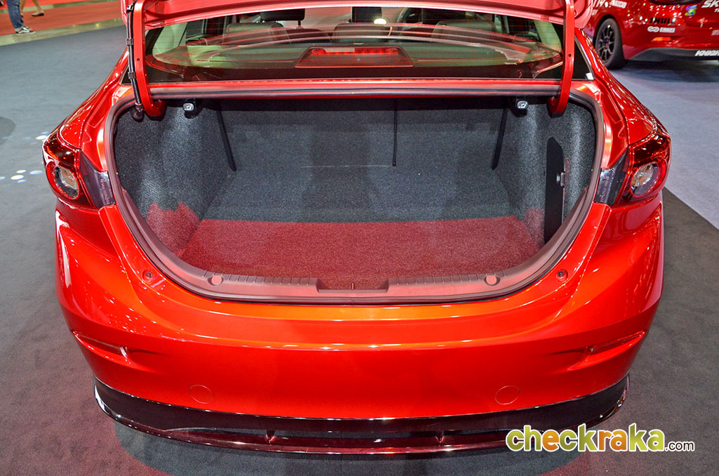 Mazda 3 2.0 Sedan Racing Series มาสด้า ปี 2015 : ภาพที่ 15