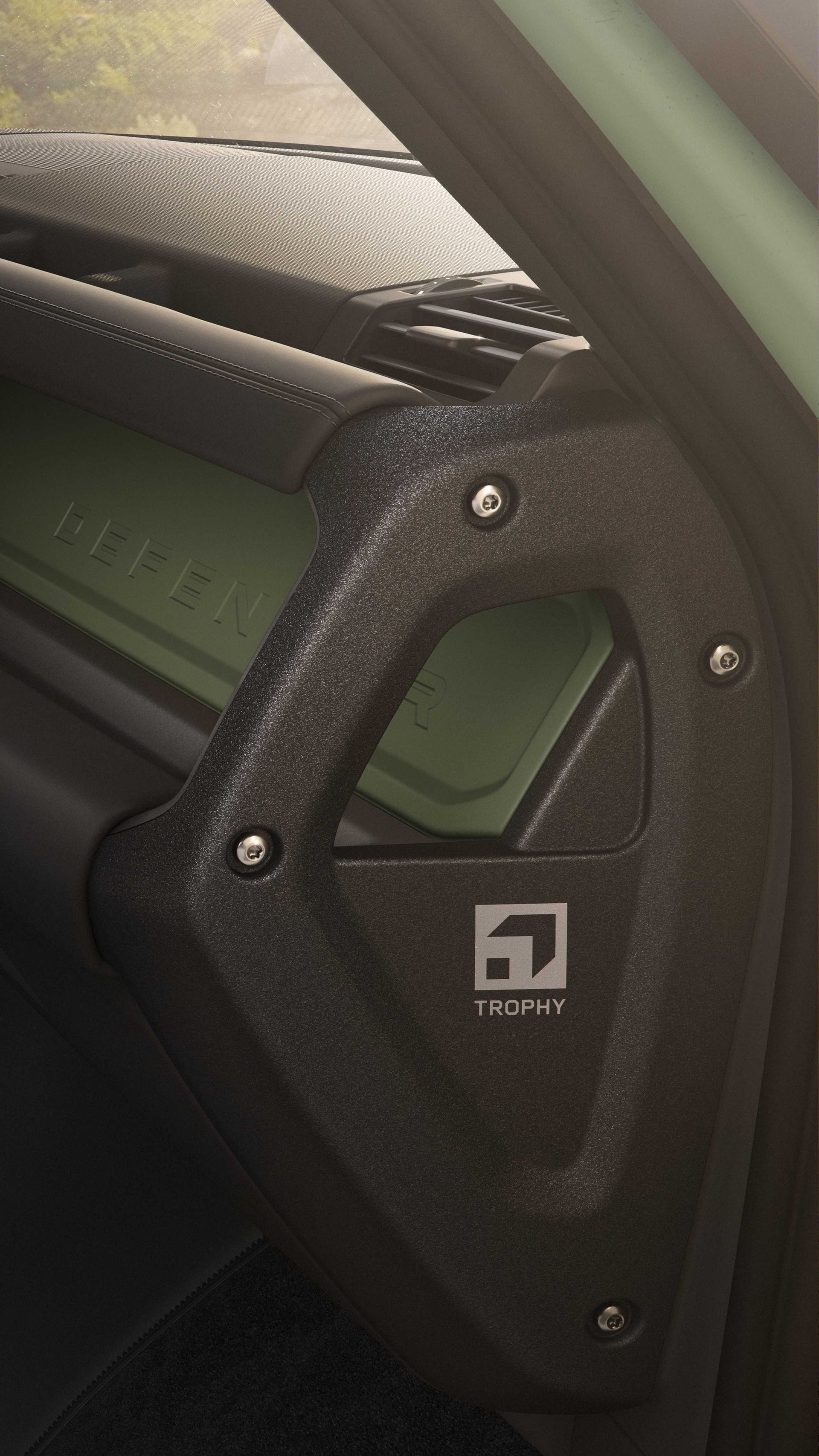 Land Rover Defender 110 Trophy Edition แลนด์โรเวอร์ ดิเฟนเดอร์ ปี 2025 : ภาพที่ 11