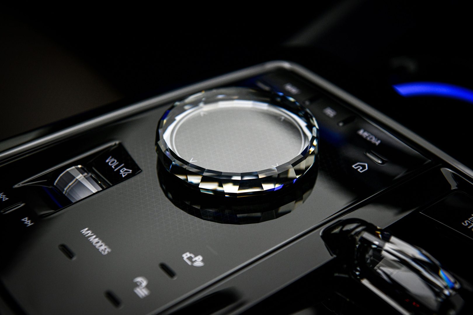 BMW Series 5 530e Inspiring บีเอ็มดับเบิลยู ซีรีส์5 ปี 2025 : ภาพที่ 14