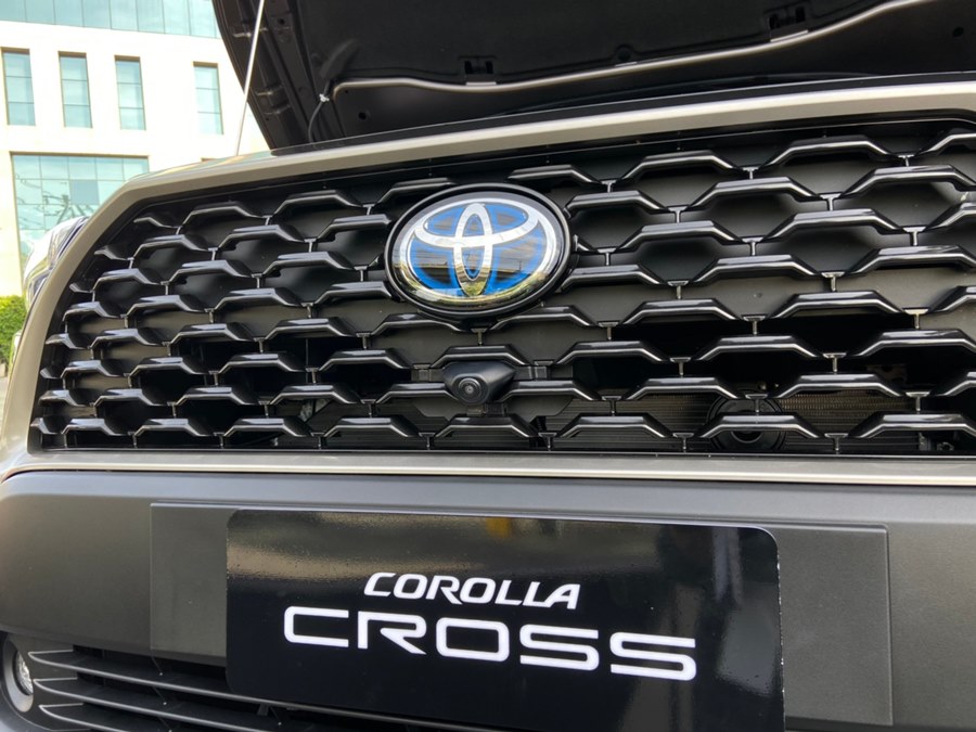 Toyota Corolla Cross HEV Premium โตโยต้า ปี 2020 : ภาพที่ 1
