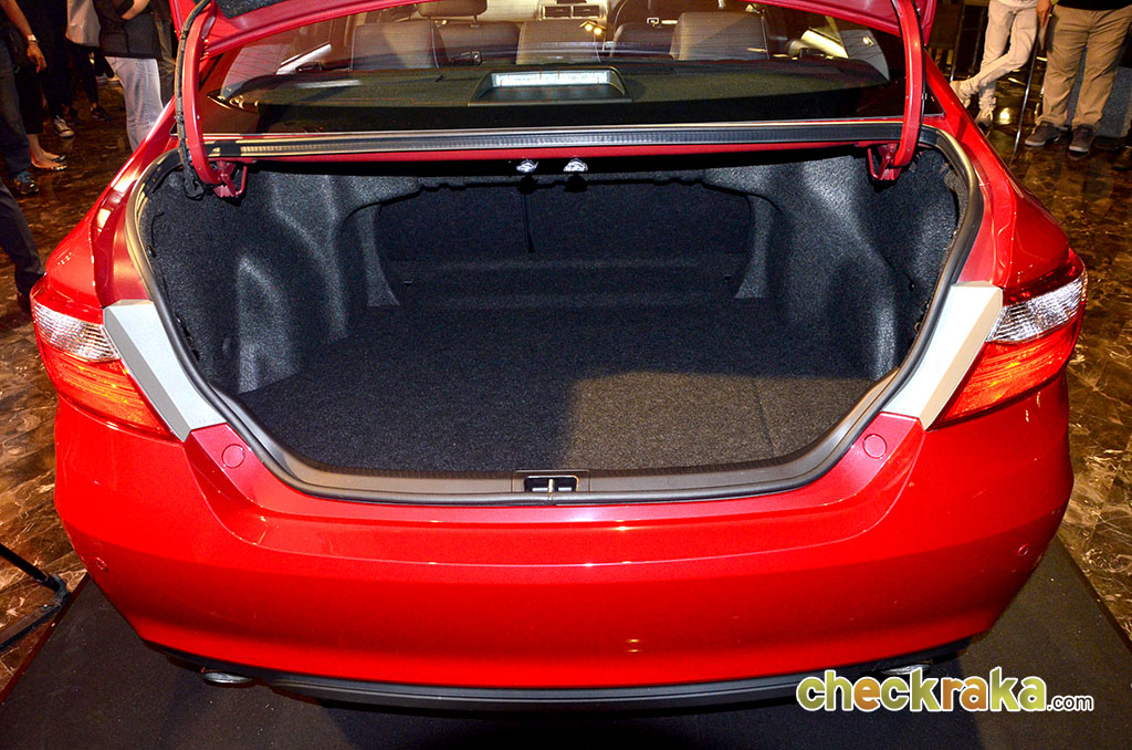 Toyota Camry 2.5 G ESport โตโยต้า คัมรี่ ปี 2015 : ภาพที่ 19