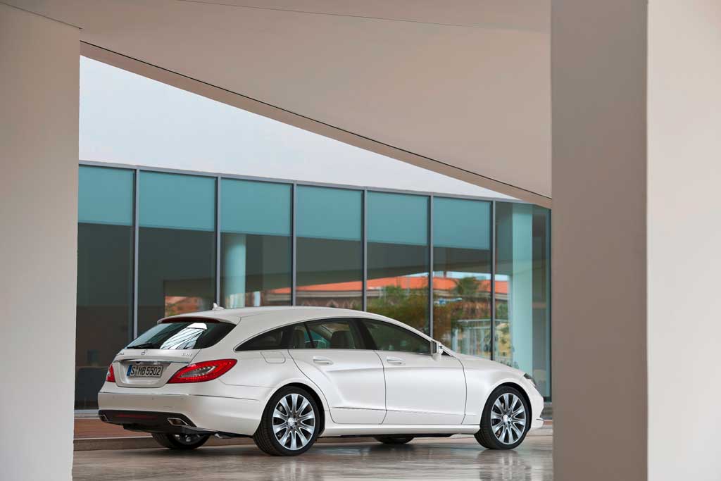 Mercedes-benz CLS-Class CLS250 D Shooting Brake AMG Premium เมอร์เซเดส-เบนซ์ ซีแอลเอส-คลาส ปี 2012 : ภาพที่ 4