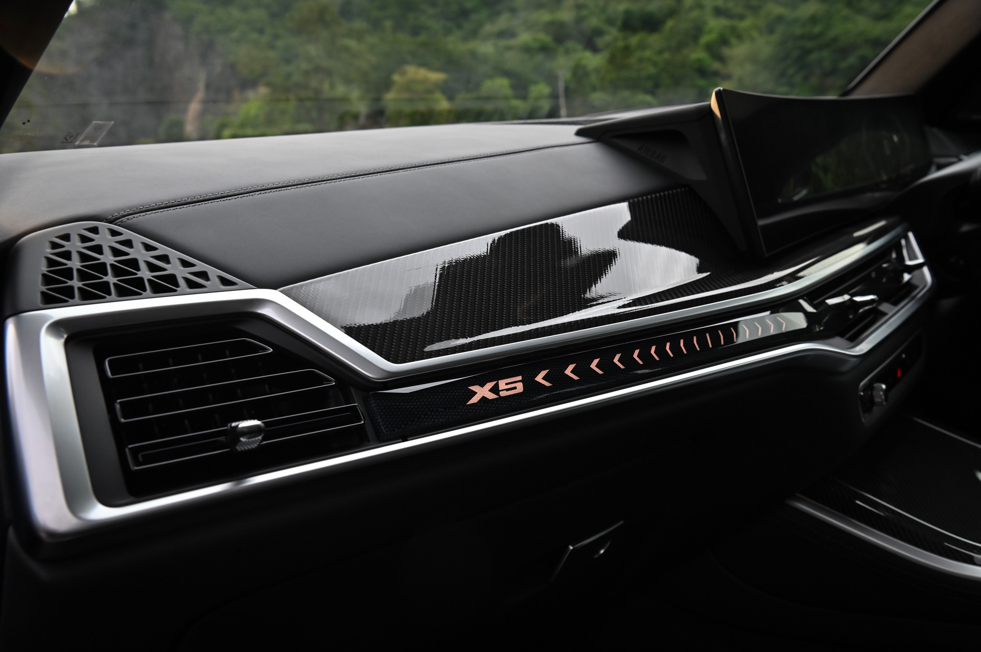 BMW X5 xDrive50e M Sport บีเอ็มดับเบิลยู เอ็กซ์5 ปี 2023 : ภาพที่ 9