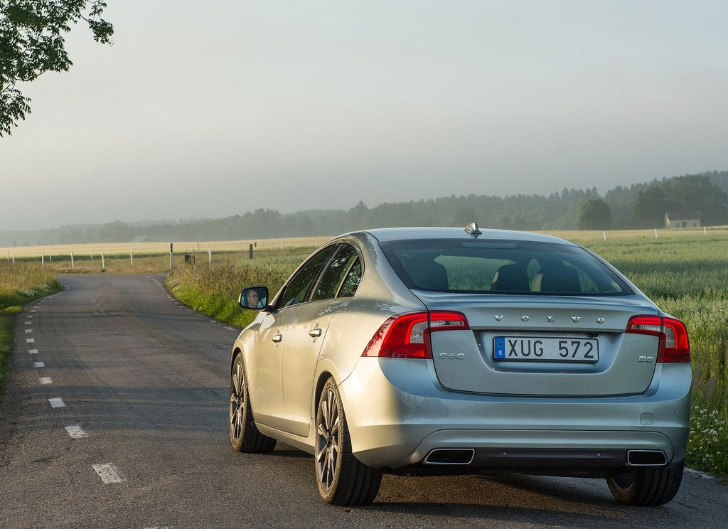 Volvo S60 T5 วอลโว่ เอส60 ปี 2014 : ภาพที่ 3