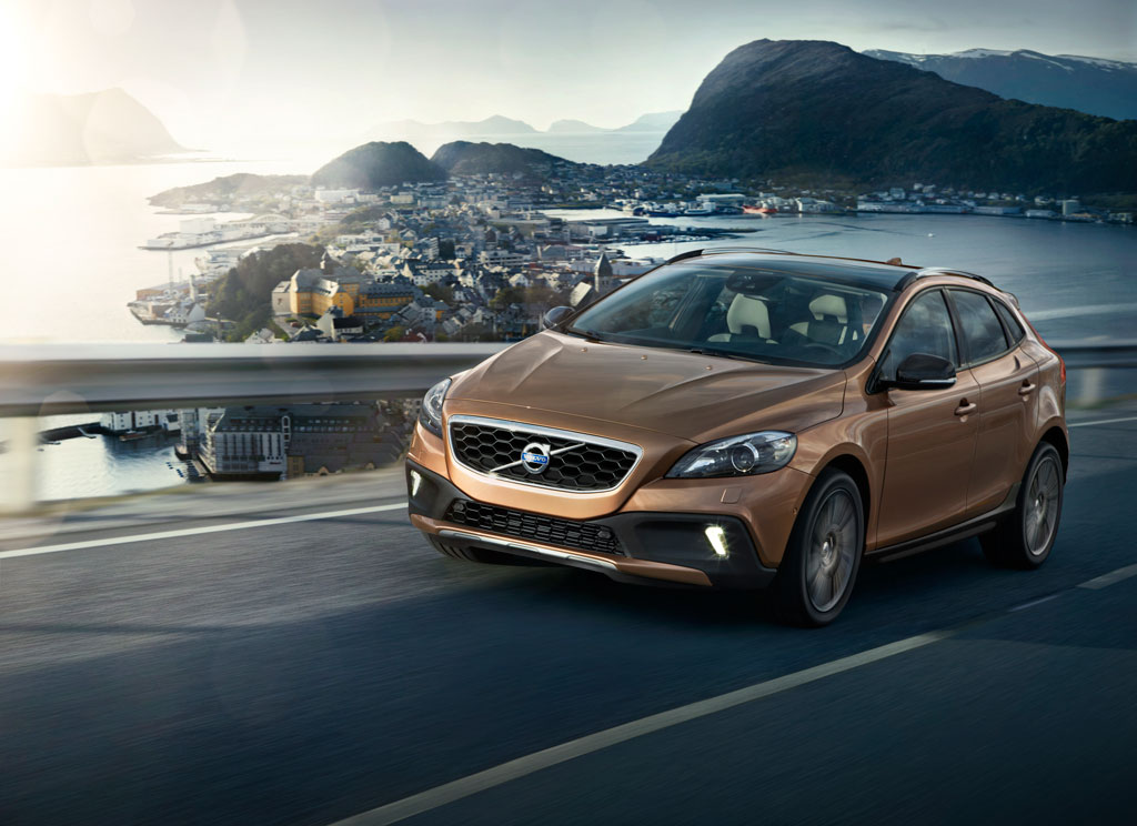 Volvo V40 T5 Cross Country วอลโว่ วี40 ปี 2013 : ภาพที่ 6