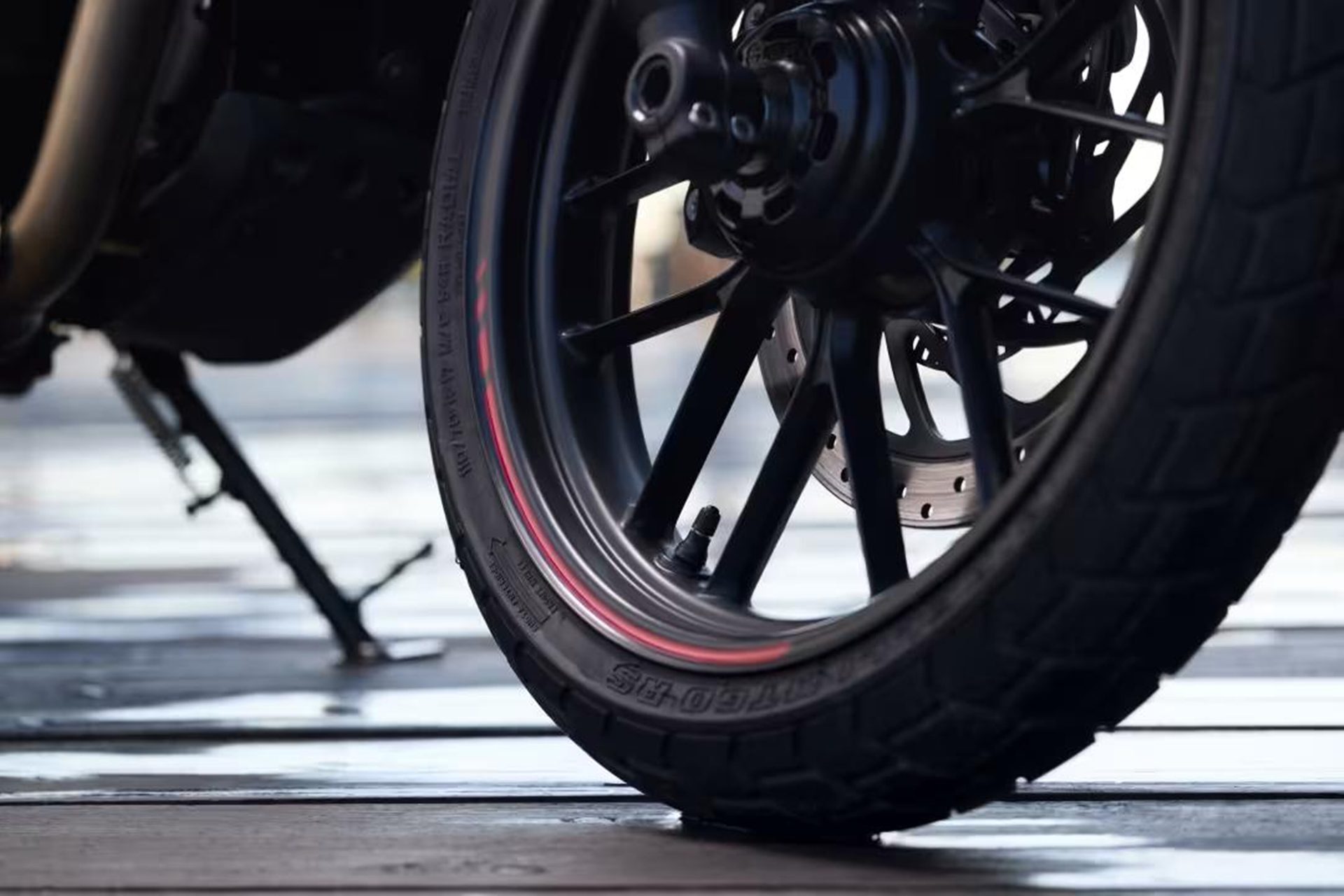 Triumph Tracker 400 ไทรอัมพ์ ปี 2026 : ภาพที่ 7