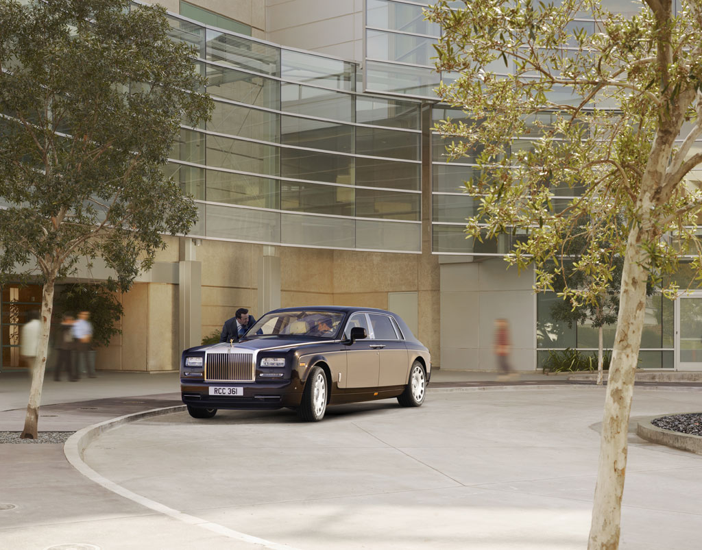 Rolls-Royce Phantom Series II LWB โรลส์-รอยซ์ แฟนทอมซีรีส์ทู ปี 2012 : ภาพที่ 3