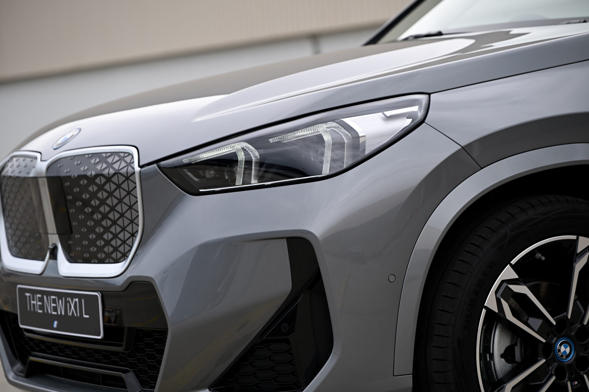 BMW i X1 eDrive20L M Sport บีเอ็มดับเบิลยู ปี 2025 : ภาพที่ 3